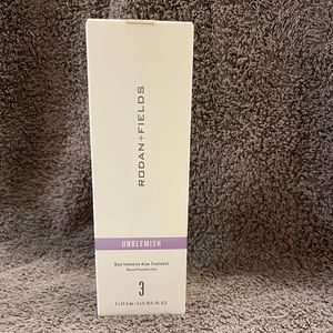 Unblemish Dual Intensive Acne Treatment by Roden+Fields